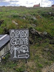 Myken åpen cafe.jpeg